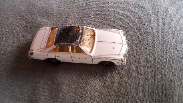 CORGI Buick Regal (1)