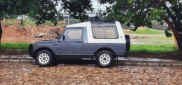 Suzuki Samurai SJ413