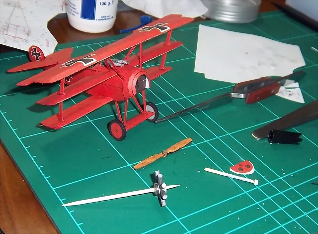 FOKKER DR1 (5) FOKKER DR1 (5)