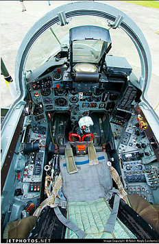 01 cockpit MIG29 01 cockpit MIG29