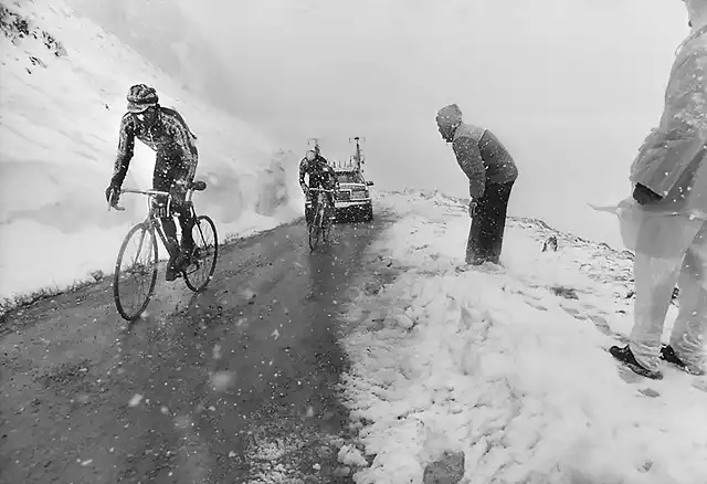 GIRO DE 1988-GAVIA-O.HERNANDEZ-PERICO