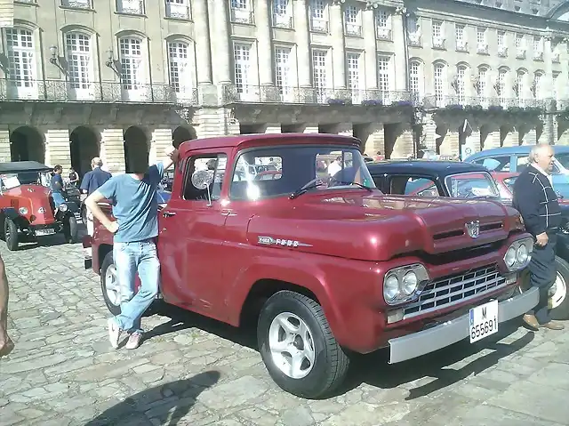 Ford F-100 M-655691 ()