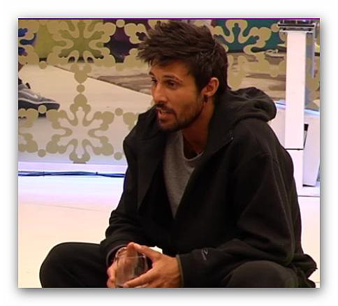 Hugo y Mar?a 50 bis Hugo y Mar?a 50 bis
