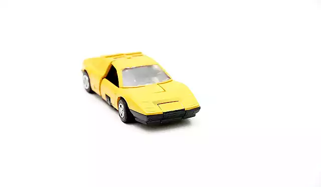 yellow-overdrive---CAR-ret-web