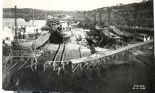 Vista de las gradas para buques de acero, 1947