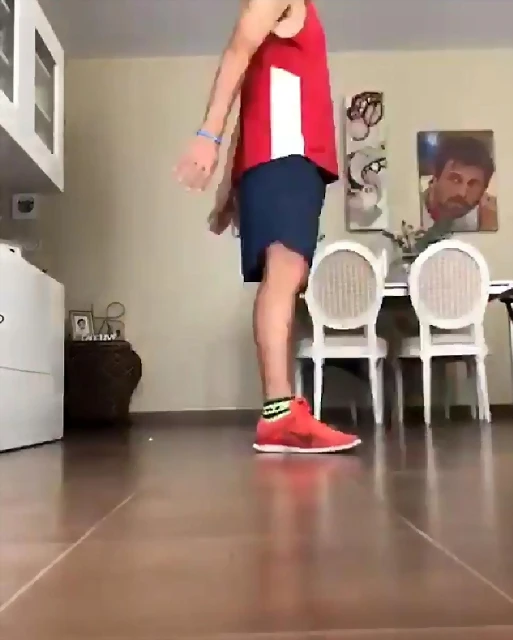 Video Hugo IG 2-4-2019 (3) Video Hugo IG 2-4-2019 (3)