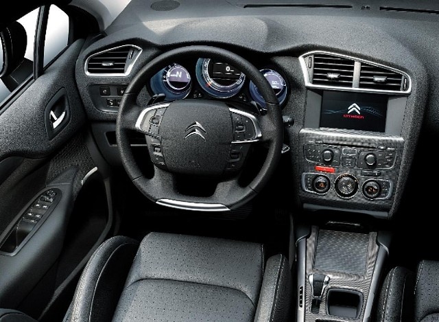 2012-Citroen-DS9-Interior 2012-Citroen-DS9-Interior