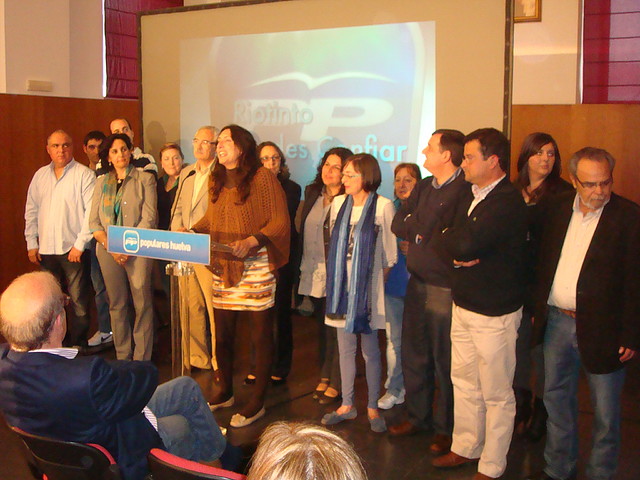 Precion.Candidatura PP en M. de Riotinto-Fot.J.Ch.Q.-29.04.11.jpg (42)