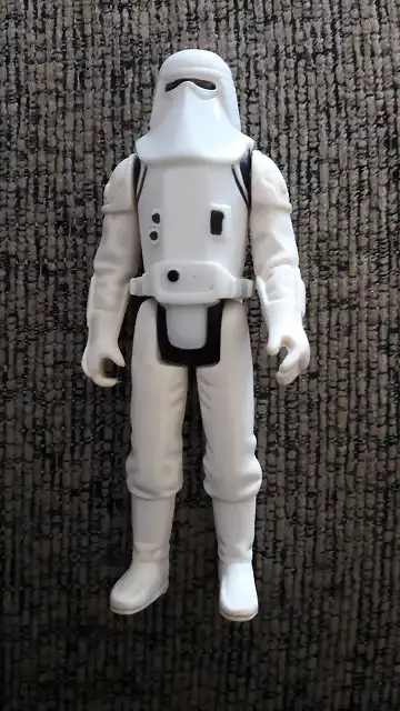 Snowtrooper IV de frente