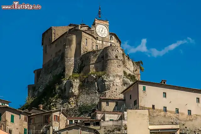 rocca_abbaziale_di_subiaco_viterbo_lazio