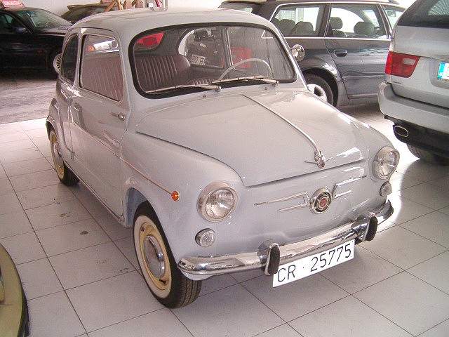 seat 600 d 001