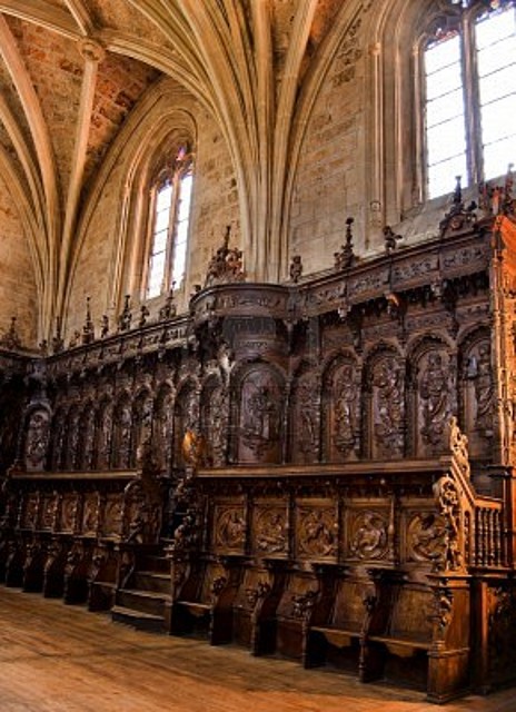 3084644-the-choir-stalls-of-san-marcos-convent-the-sixteenth-century-leon-spain