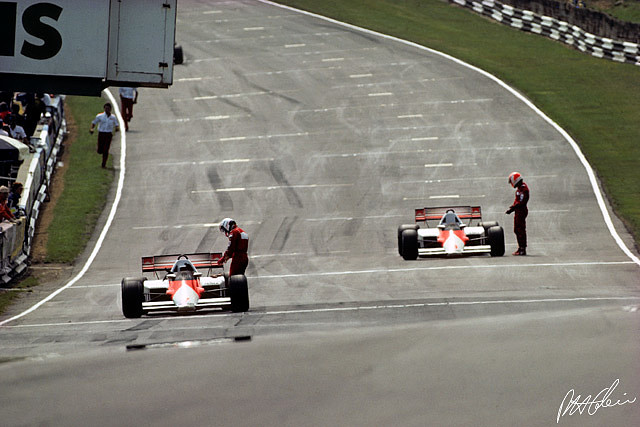 Prost-Lauda_1984_England_01_PHC