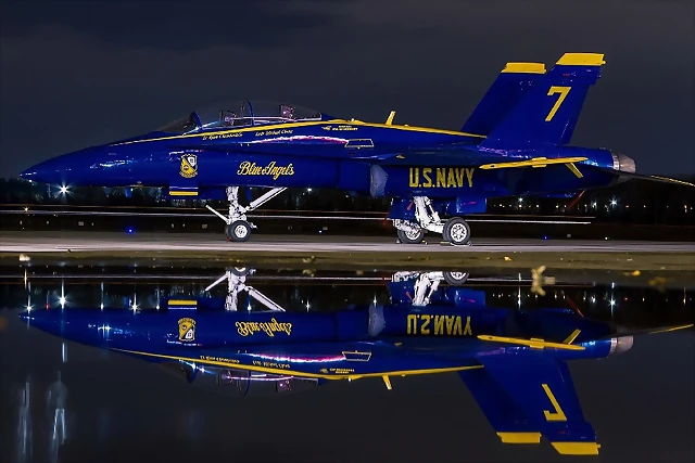-font-b-Blue-b-font-font-b-Angels-b-font-F-18-Hornet-Aircraft-font -font-b-Blue-b-font-font-b-Angels-b-font-F-18-Hornet-Aircraft-font