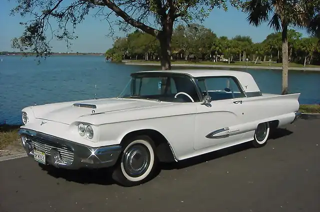 1959-ford-thunderbird-left