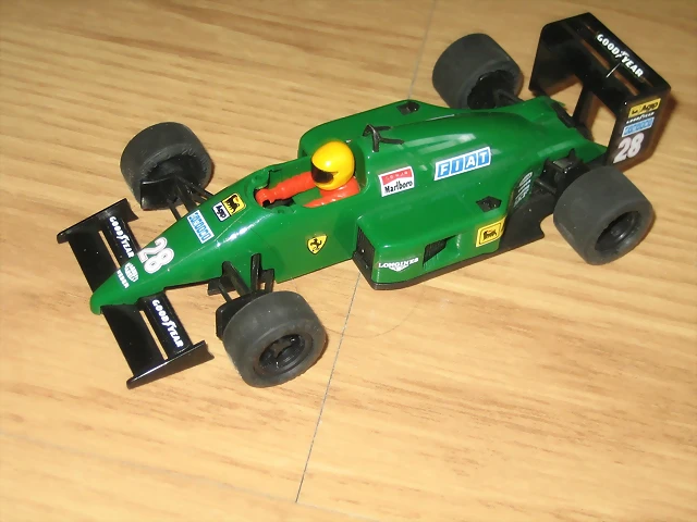 Ferrari F1 verde (1) Ferrari F1 verde (1)