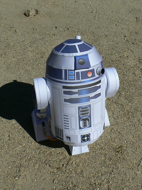 R2D2 22 R2D2 22