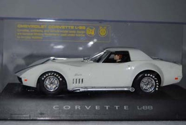 Superslot H2575 Corvette L88