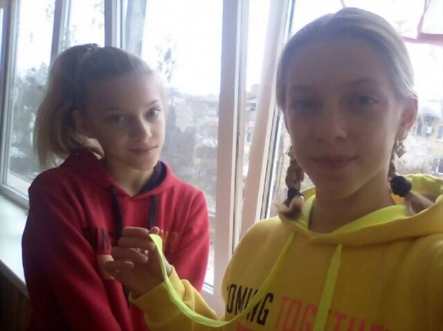 Anna y Yuliia Aksenchenko 2 Anna y Yuliia Aksenchenko 2