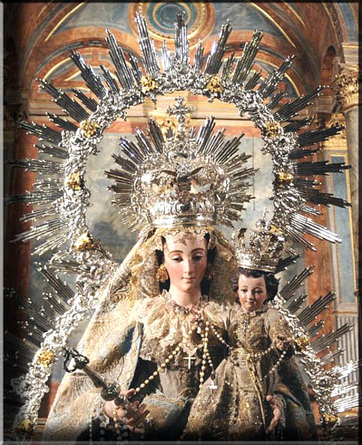 VIRGEN DEL ROSARIO (RESTAURADA)