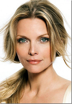 Michelle Pfeiffer Hot[2]