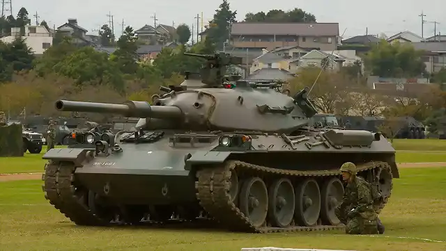 Carro  de combate japons Tipo 74