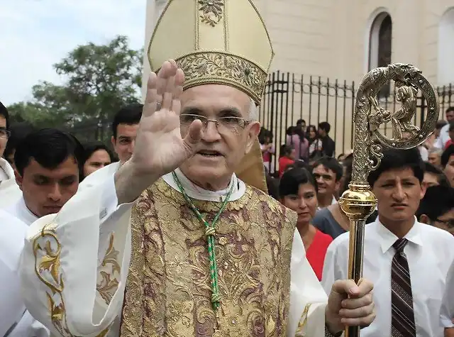 obispo de chiclayo baculo