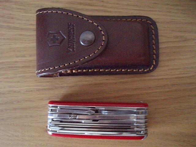 victorinox (2)_1260x945 victorinox (2)_1260x945