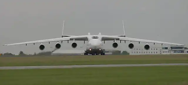 Antonov An-225 Mrya