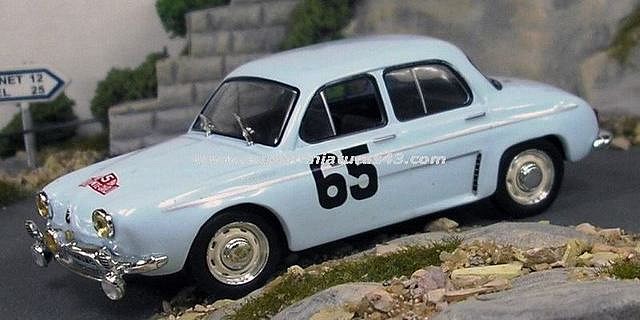 081958RenaultDauphineN65Monte-CarloA