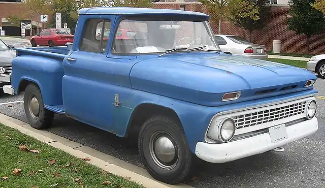 800px-Chevrolet_pickup