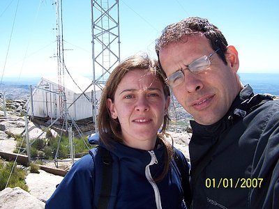 MI NOVIA Y YO EN LA CIMA