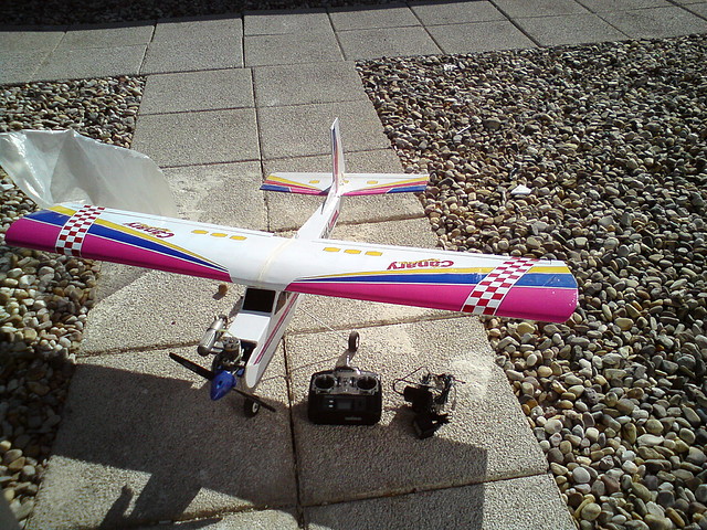 Avion (2)
