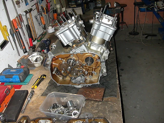 1 Motor 1 Motor