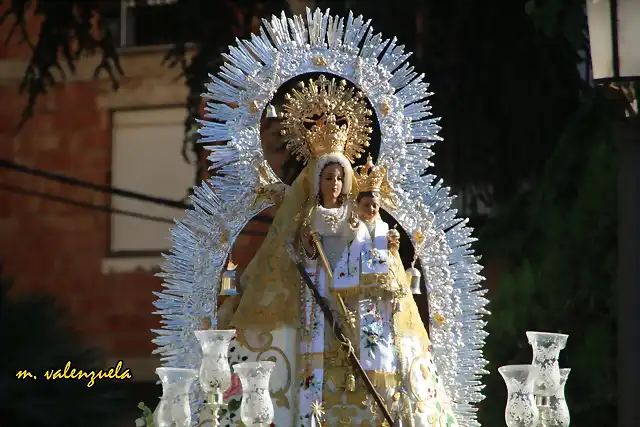 18, la virgen en la plaza, marca 2