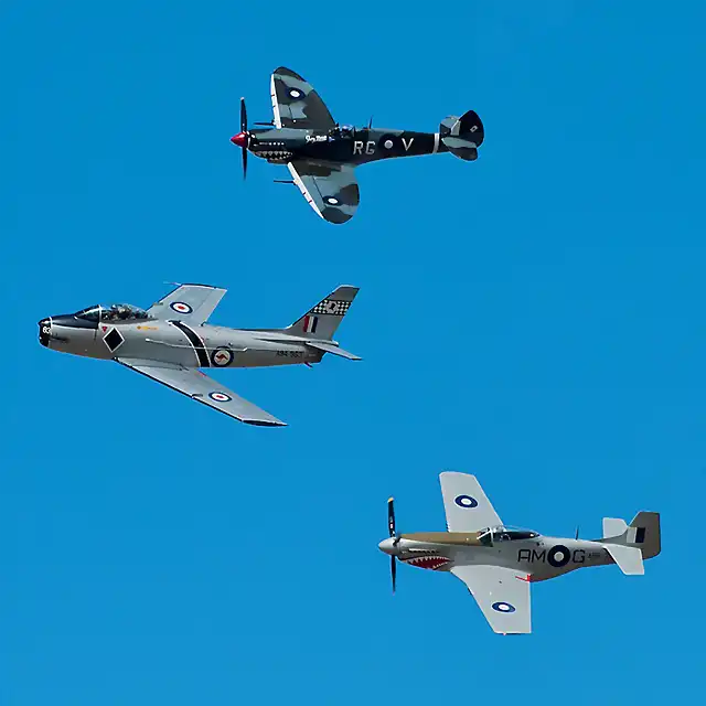 Spitfire Sabre y Mustang