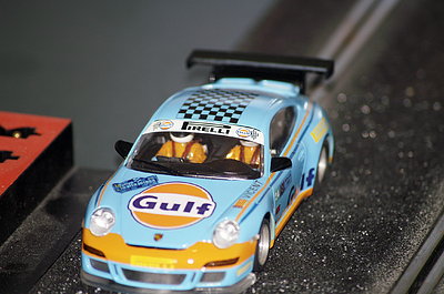 Porche 997 Gulf Frontal