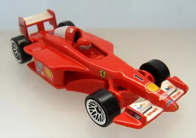 hot-wheels-ferrari-f1-michael-schumacher-grand-prix-pack-D_NQ_NP_733117-MLM29119613191_012019-F