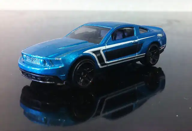 Ford Mustang GT 2010_2013_2