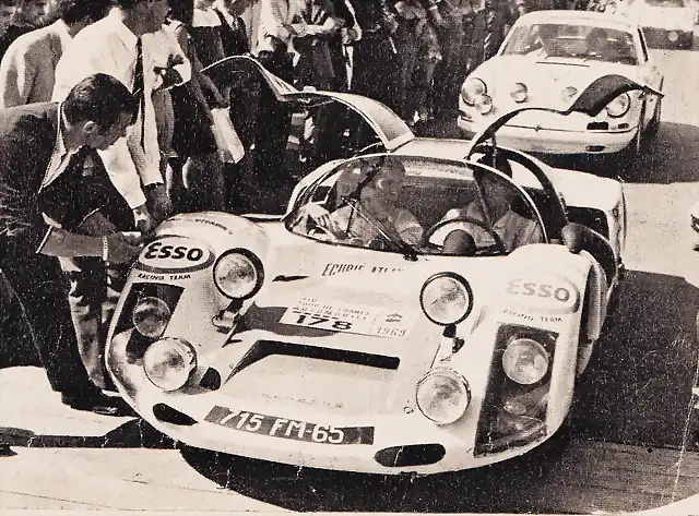 Porsche 906 - Larrieu-Peyresaube - TdF'69 - 03