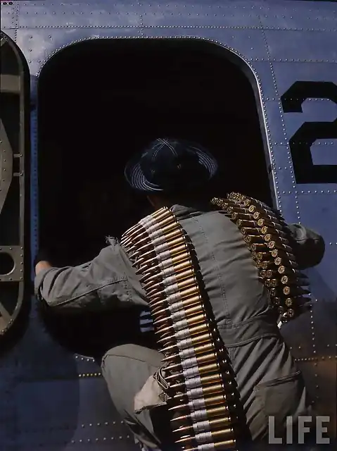 Rearmando un B-18