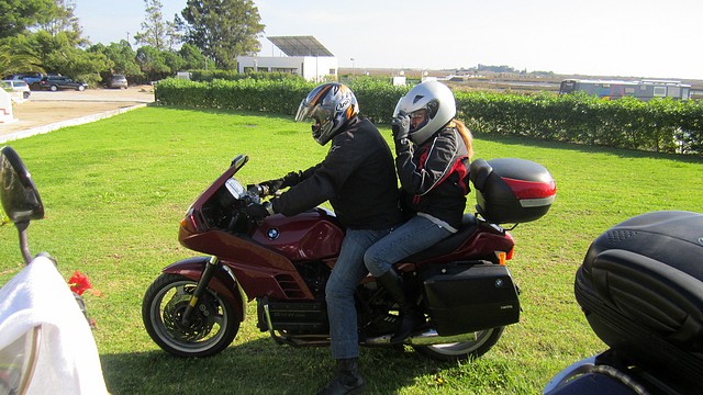salida a Portugal tres motos y un auto Pedras del Rey 155 salida a Portugal tres motos y un auto Pedras del Rey 155