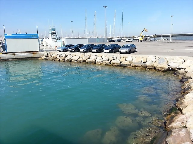 008 008