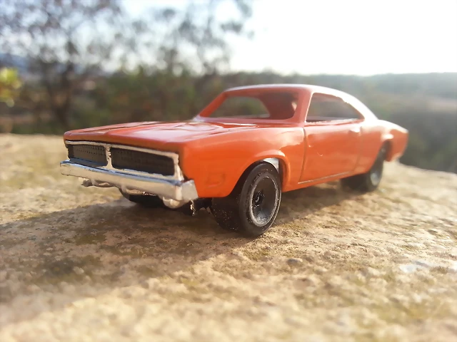 CUSTOM GENERAL LEE 9