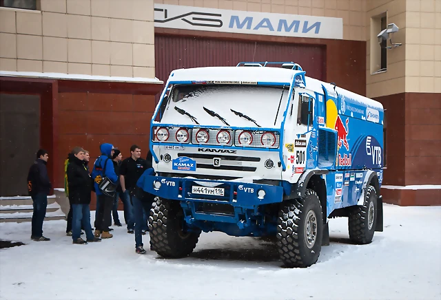 KamAZ_racing_truck_-_front KamAZ_racing_truck_-_front