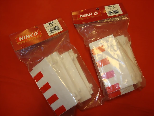 2 PAQUETES BORDES NINCO 10204  RECTAS 10 cm 13,00?  7,00?