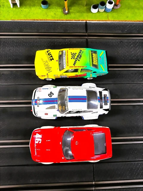 PORSCHE 4 PORSCHE 4