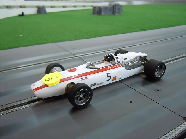 Retro F1 (73) Retro F1 (73)