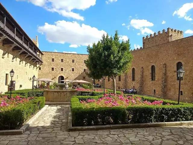 El-Parador-de-Siguenza-9