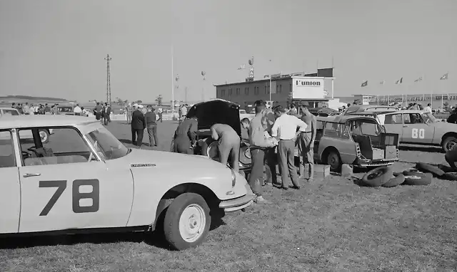 Citron DS - varis - TdF'61